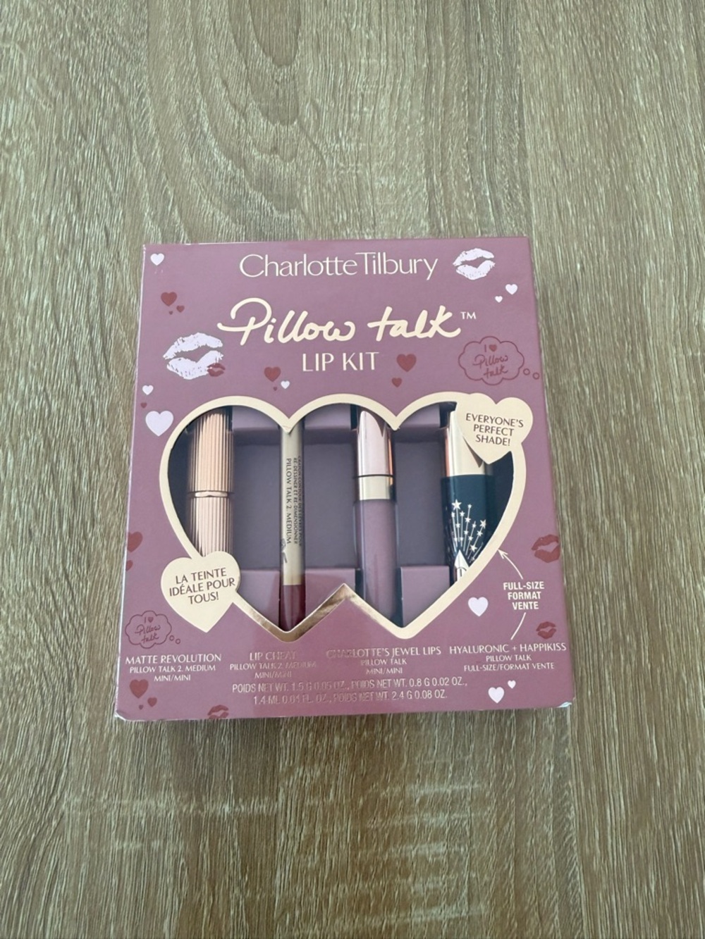 Charlotte Tilbury Bundle - Picture 2 of 9